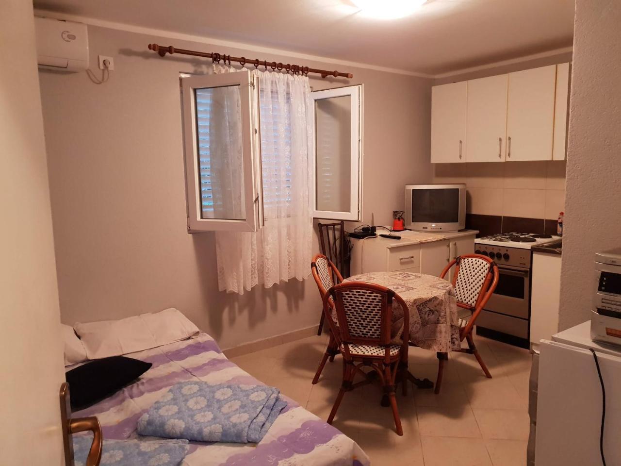 Apartment Miki 赫尔采格诺维 外观 照片